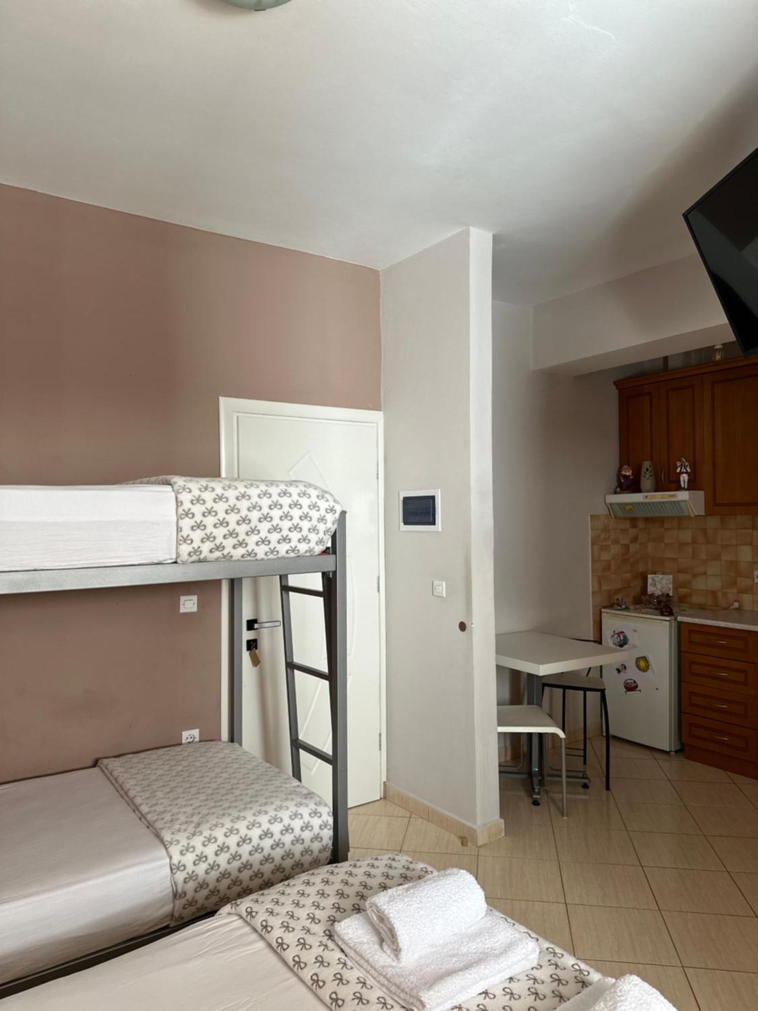 Vila Lemon Tree Sarandë Exterior foto