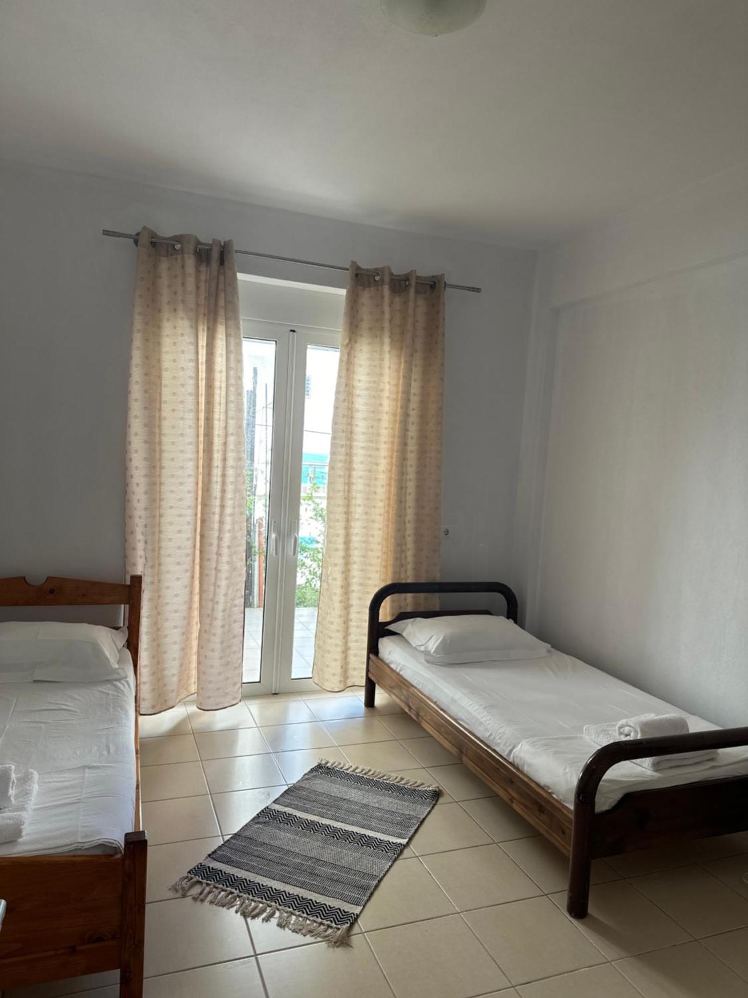 Vila Lemon Tree Sarandë Exterior foto