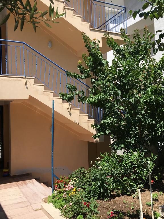 Vila Lemon Tree Sarandë Exterior foto